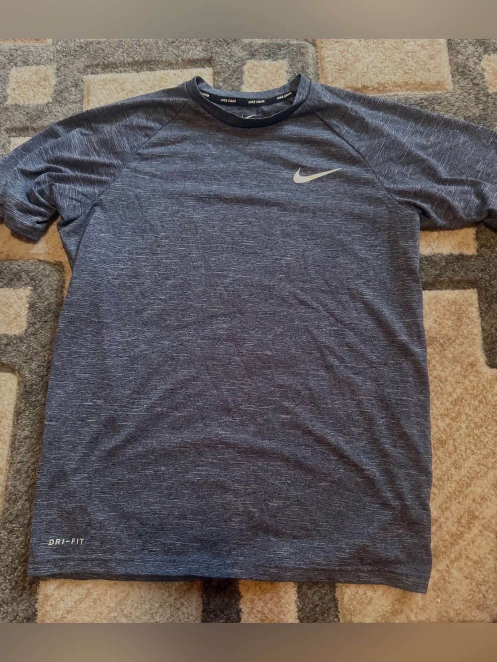men's nike dri-fit upf 40+ hydroguard swim tee small